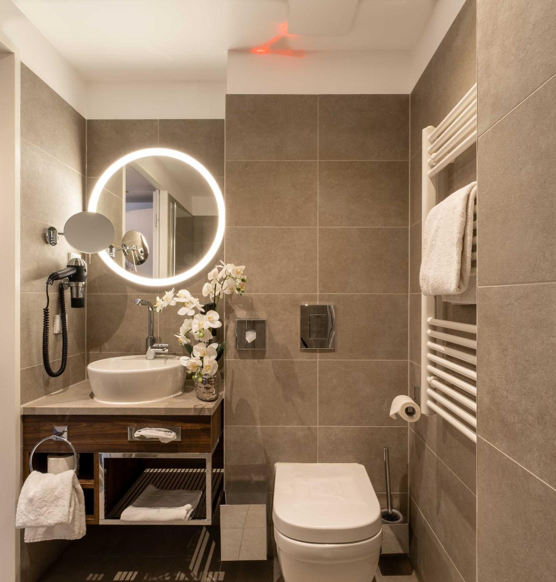 Plaza Premium Muenchen Hotel Bilik gambar